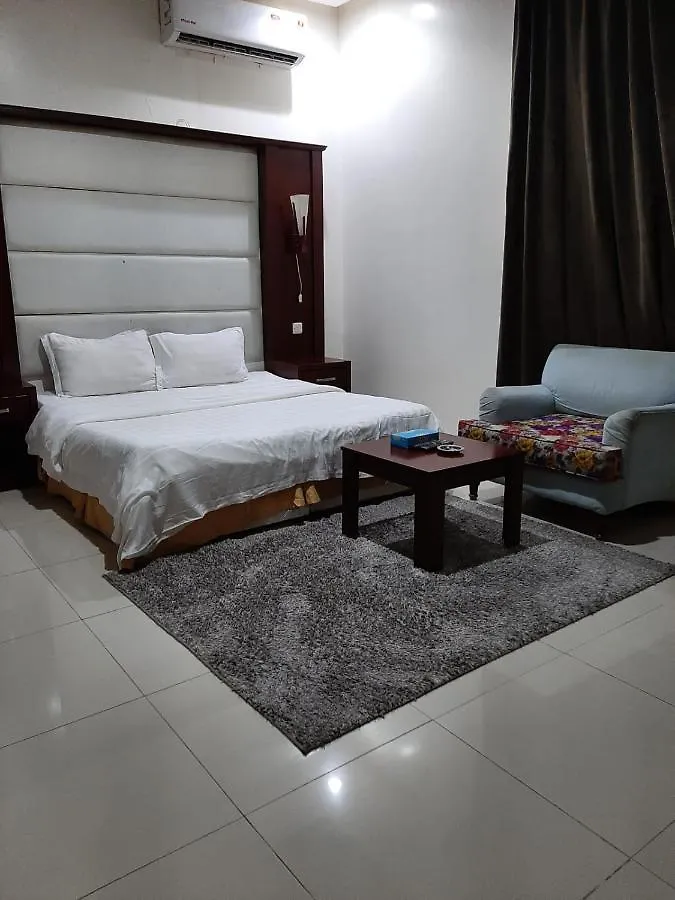 Ahlin Suites 3 الرياض فندق